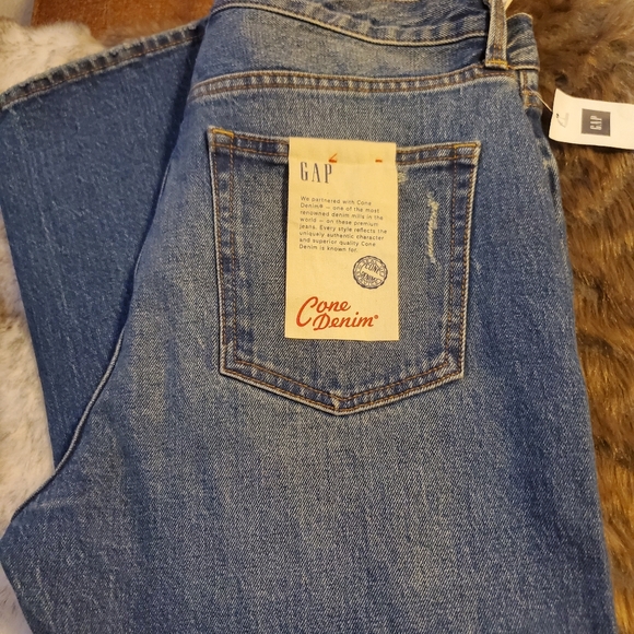 GAP Super High Rise Straight Cone Denim Jeans - Picture 4 of 4
